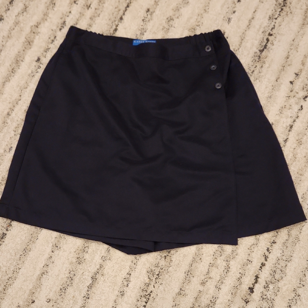Karen Scott Navy Blue Skort with Button Accents Size 12 Like New